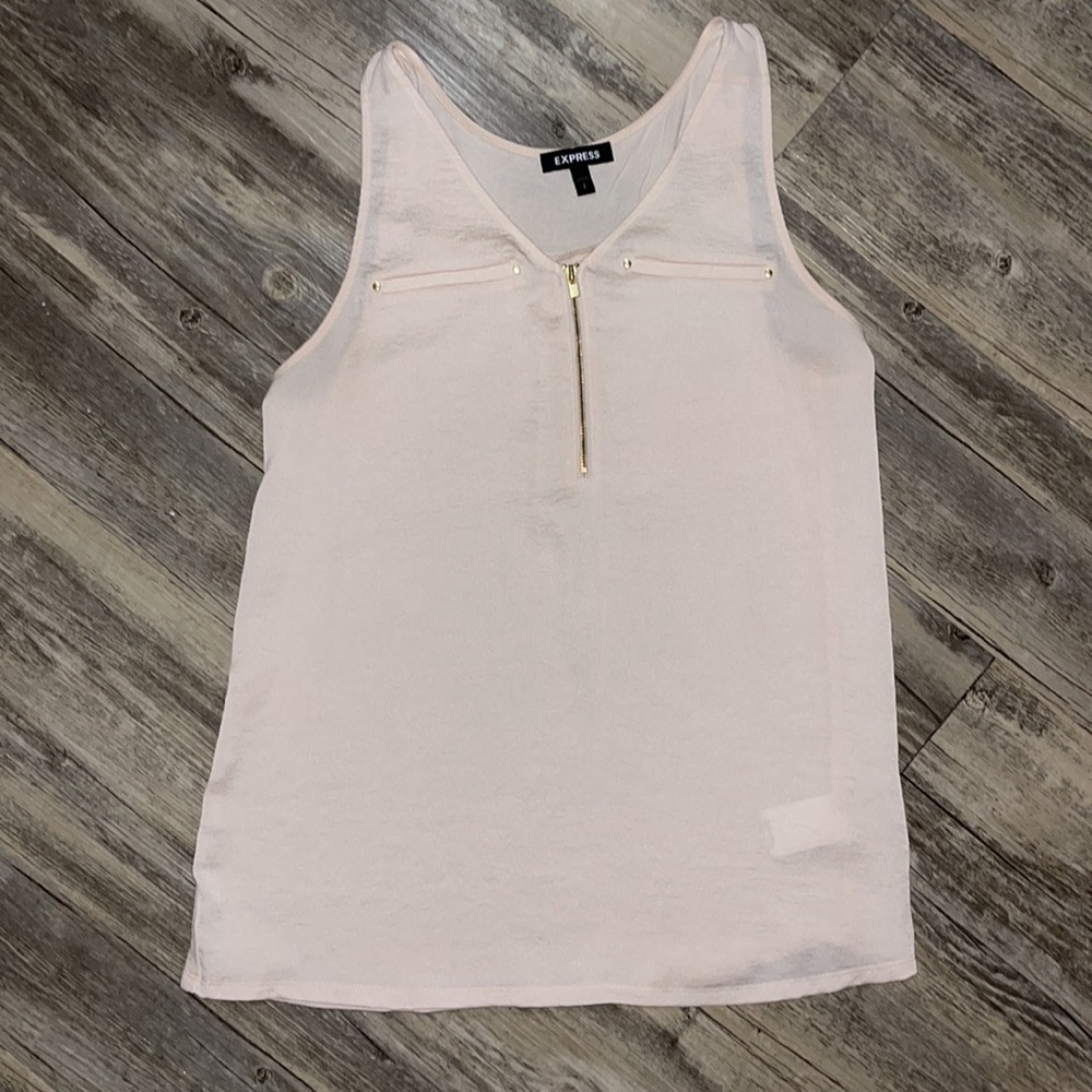 ❗️FINAL SALE❗️Express V-neck Tank